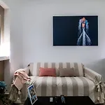 Love- By Myhomeincomo Apartment Como